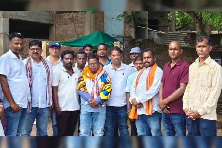 Mahendra HembramGraham Staines's Killer Mahendra Hembram Released from jail