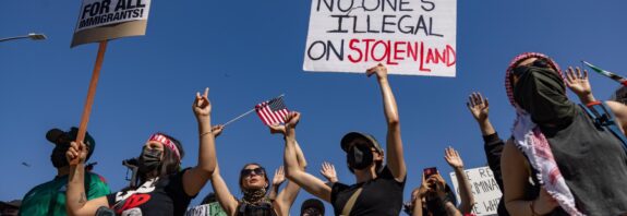 Immigration Raids: Mass Arrests Rock Downtown Los Angeles