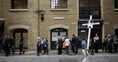 London Church Overcomes Council's Street Preaching Ban