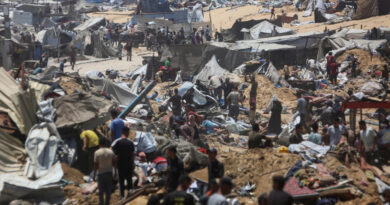 Israeli Airstrikes Kill 30 in Gaza, Says Civil Defence