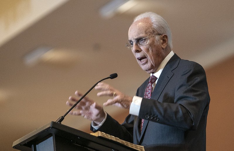 John MacArthur Leaves a Lasting Legacy on a Generation of Preachers