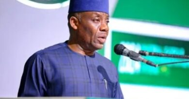 FG Reviews Curriculum for Basic, Secondary Schools