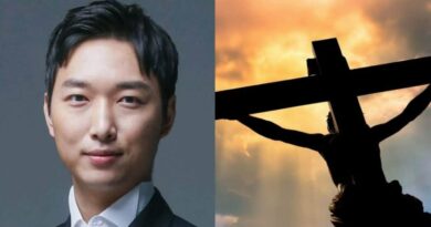 World's Smartest Man Declares Jesus Is God