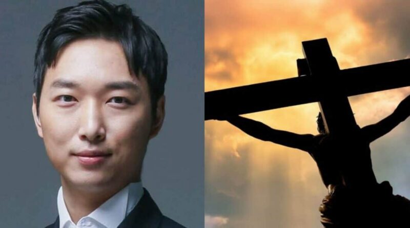 World's Smartest Man Declares Jesus Is God