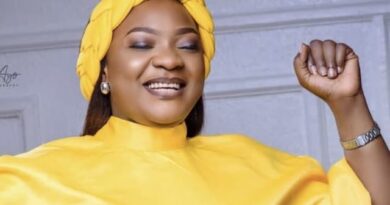 Nigerian Gospel Singer Bunmi Akinnanu Dies After Long Illness